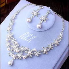 パール2点セット　ピアス・ネックレス　ウェディングアクセサリー結婚式