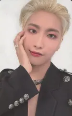 【中古】コレクションカード(男性) ATEEZ/ジョンホ(JONG HO)/裏面赤・「BEATROAD × KAURA.WORLD」/CD「THE WORLD EP.1 ： MOVEMENT」BEATROAD特典フォトカード 花びらVer