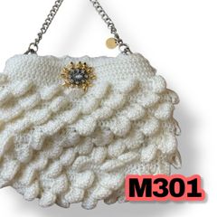 joujou(ジュジュ)　手編み風ニットバッグ　アイボリー色　レディースバッグ　管理M301