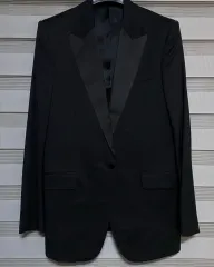 ALEXANDER McQUEENピークドラベルベルベット テーラードジャケット ALEXANDER McQUEENピークドラベルベルベット テーラードジャケット