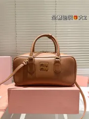 【今日特価】Miu Miu Limited Edition Camera Bag ミュウミュウ 限定版 カメラバッグ