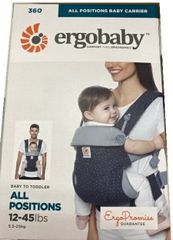 【ラスト1点】エルゴ ベビー 360 抱っこ紐 Navy Mini Dots ergobabyスターリースカイ 上位モデル 対面抱き 前向き抱き 腰抱き おんぶ 対応