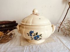 専用ページ　フランス アンティーク　花リム　絵付き　サルグミンヌ　素敵な　蓋つき　スーピエール 美品