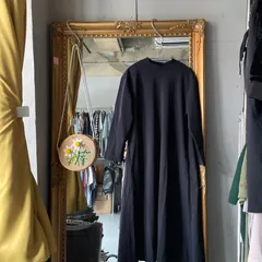 ＠　BALLSEY ボールジィ　ボールジー　ワンピース　長袖　無地　ロング　お呼ばれ　デート　オフィスカジュアル　食事会　シンプル