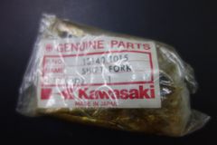 13140-1015 カワサキ 純正品 GENUINE 新品