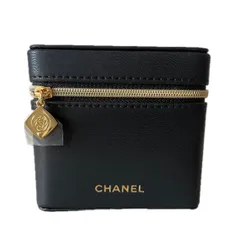 激レア❣️CHANELリップ型ミラー付きネックレスノベルティ2025年新品