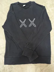 UNIQLO✕kaws　セサミストリートキャラクタースエット　ブラック　Ｌサイズ