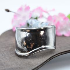 【管理番号58.】 Tiffany&Co ティファニー エルサペレッティ ボーンカフ (スモール) バングル 右手用 ルテニウム