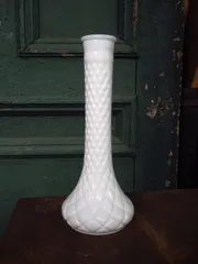 古着　ビンテージ　花瓶　レトロ　ガラス　フラワーベース　ファイヤーキング Amazon.co.jp: 古着 ビンテージ 花瓶 レトロ ガラス フラワー