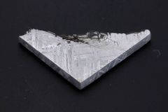 ムオニナルスタ ムオニオナルスタ 8.2g スライス カット 標本 隕石 オクタヘドライト 64