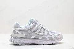 【今日特価】Nike Initiator Running スーパー人気復古ダッドランニングシューズ 送料無料 在庫限定セール価格！
