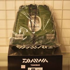 ダイワ 友バッグL　カラー（ブラック/グリーン）未使用品　鮎釣り 友釣り