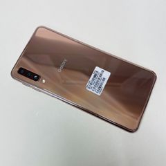 Galaxy A7 SM-A750C SIMフリー81797