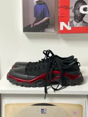 adidas(アディダス) ニューランナー 黒 スカーレット 黒 赤 レッド 270のサムネイル