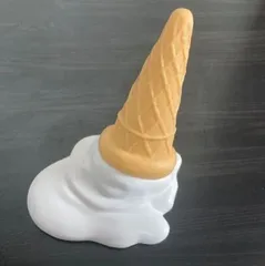 ソフトクリーム型置物 6b443437b35a8757eed85ff9cc2de5