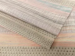 【aska様】紅花紬　正絹　米沢紬　中古　縞　縦ぼかし　ピンク 紅花紬 米沢 | きもののここち 透佳