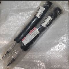 ハイエース KYB Excel-G KSF2134 2️⃣本セット - メルカリ