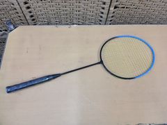 E25-20250708-101 メーカー不明 ジュニアバドミントンラケット　全長：61.5cm