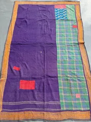 G061 グドゥリー マルチカバー マルチマット ラグ ヴィンテージ カンタ刺繍 ボロ インド ビンテージ BORO アンティーク シャビーシック ラリーキルト 手縫い 刺し子 ハンドメイド 刺子 絨毯 はぎれ 古布  パープル マルチカラー