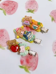 96 ホイップデコヘアクリップ3点セット　ハンドメイド　アイス　ホイップデコ　デコレーション　スイーツ　ヘアアクセサリー　ヘアピン　ヘアクリップ　女の子　キッズ　子供　おしゃれ　誕生日　プレゼント　クリスマス　保育園　幼稚園　小学生