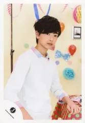【中古】生写真(ジャニーズ) 関西ジャニーズJr./高橋恭平/上半身・衣装白・ピンク青チェック柄・左腕テーブル・体右向き/16春「春休みスペシャルShow 2016」グッズ撮影オフショット/公式生写真