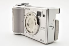 ★希少良品★ FUJIFILM フジフィルム FinePix E500 コンパクトデジタルカメラ 単三電池使用 オールドコンデジ ＃2879