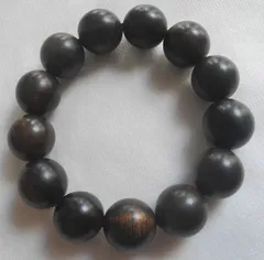 本物保証天然正品の黑油古料沈香木の216手串