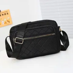 ショルダー ショルダーバッグ ミニショルダー ナイロンポリエステル  キルティングバッグ  ビジネス お出かけ 肩掛け 斜めかけ シンプル お出かけ  オシャレ 無地  軽量  レディース メンズ カジュアル 女性 内ポケット付き ショルダー調整可