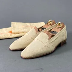 1L10《美品》HIDETAKA FUKAYA ヒデタカフカヤ TOMORROW LAND トゥモローランド スウェードローファー 40《25cm相当》 ベージュ レザー シューズのサムネイル