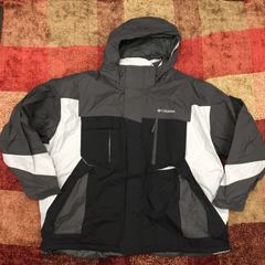 3X　Columbia ナイロンジャケット　アウトドア　輸入　古着