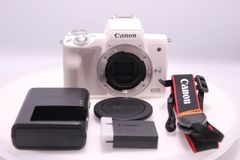 【極美品】Canon EOS Kiss M2 ボディー ホワイト ミラーレス一眼カメラ