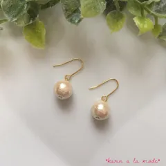 選べるカラー ＊ 揺れる一粒コットンパールピアス