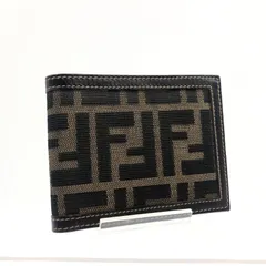 ■極上美品■FENDI  フェンディ　ズッカ　二つ折り財布　ミニ財布　キャンバス×レザー　イタリア製　刻印あり　ブラウン×ブラック