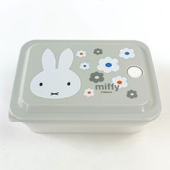 Item thumbnail for item b4d59f0a-3e25-452f-a3a1-910803111074