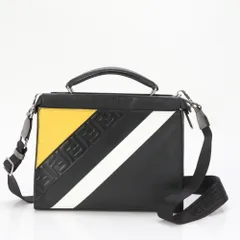 2025年最新】Fendi ショルダーバッグの人気アイテム - メルカリ