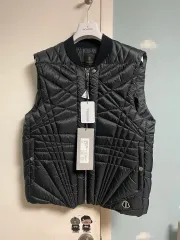 2025年最新】rick owens ダウンベストの人気アイテム - メルカリ