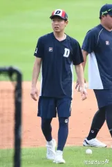 2020 斗山ベアーズ FILA アセンティック トレーニング Tシャツ