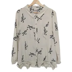 アルベロベロフリルの可愛いシャツ