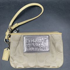 COACH　コーチ　ミニポーチ　シグネチャー　キャンバス COACH コーチ ミニシグネチャー・キャンバス レザー