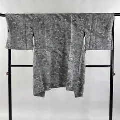 道中着 身丈100cm 裄丈68cm L 和装コート 着物衿 紋意匠 草花 亀甲 灰色 正絹 美品 逸品 【中古】