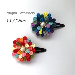 つまみ細工＊花火モチーフのヘアクリップ