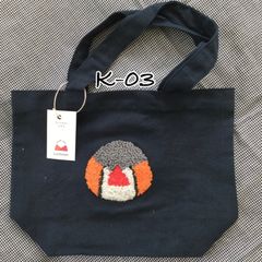手刺繍 キャンバスミニトートバッグ キンカチョウ（ネイビー・キナリ）