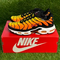 2025年最新】AIR max plus 3の人気アイテム - メルカリ
