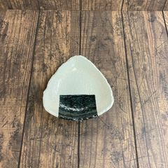 美濃焼　宗峰窯　おにぎり皿　小皿