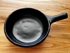 ★まとめ割してますコメント下さい★【お得限定在庫1 個限り】美濃焼　黒片手フライパン　１個　朝食　目玉焼き　アヒージョ　グラタン