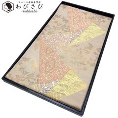 袋帯 貝桶に美しい四季の花柄模様 松 銀通し 金銀糸 白土色 O-3501  