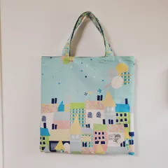 絵本の様な街並みのスクエアトートバッグ ハンドメイド手作り ぺたんこトートバッグ