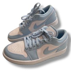 美品 NIKE WMNS AIRJORDAN 1LOW DC0774-141 ナイキ ウィメンズ エアジョーダン 1ロースニーカー レア カワイイ ホワイト×アイスブルー 7サイズ レディース ゴーゴー古着セントラルパーク名古屋店No.344Y