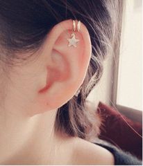 シンプル スター イヤーカフシルバー 金 星 かわいい ピアス カジュアル 普段使い 人気  お呼ばれ 結婚式 プレゼント レディース  新品 22