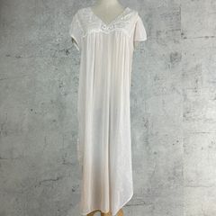 Euro vintage(ヨーロッパヴィンテージ) 60’s~cutwork frill  lace classic cotton blouse クラシカルなフリルレースの長袖ブラウス Euro vintage(ヨーロッパヴィンテージ) 60's~black white